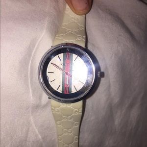 gucci classic watch white silicone
